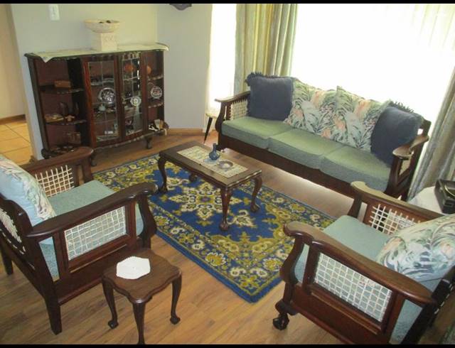 4 BEDROOM HOUSE FOR SALE IN WAVERLEY